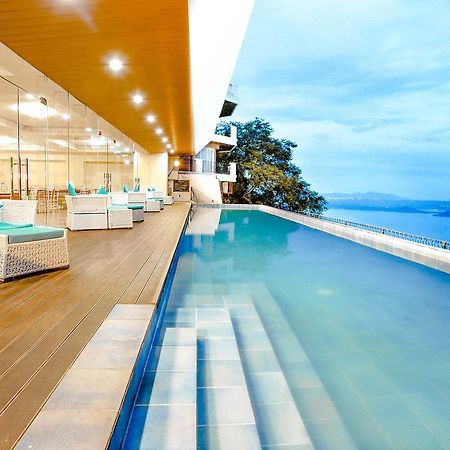 The Lake Hotel Tagaytay Tagaytay City Bagian luar foto
