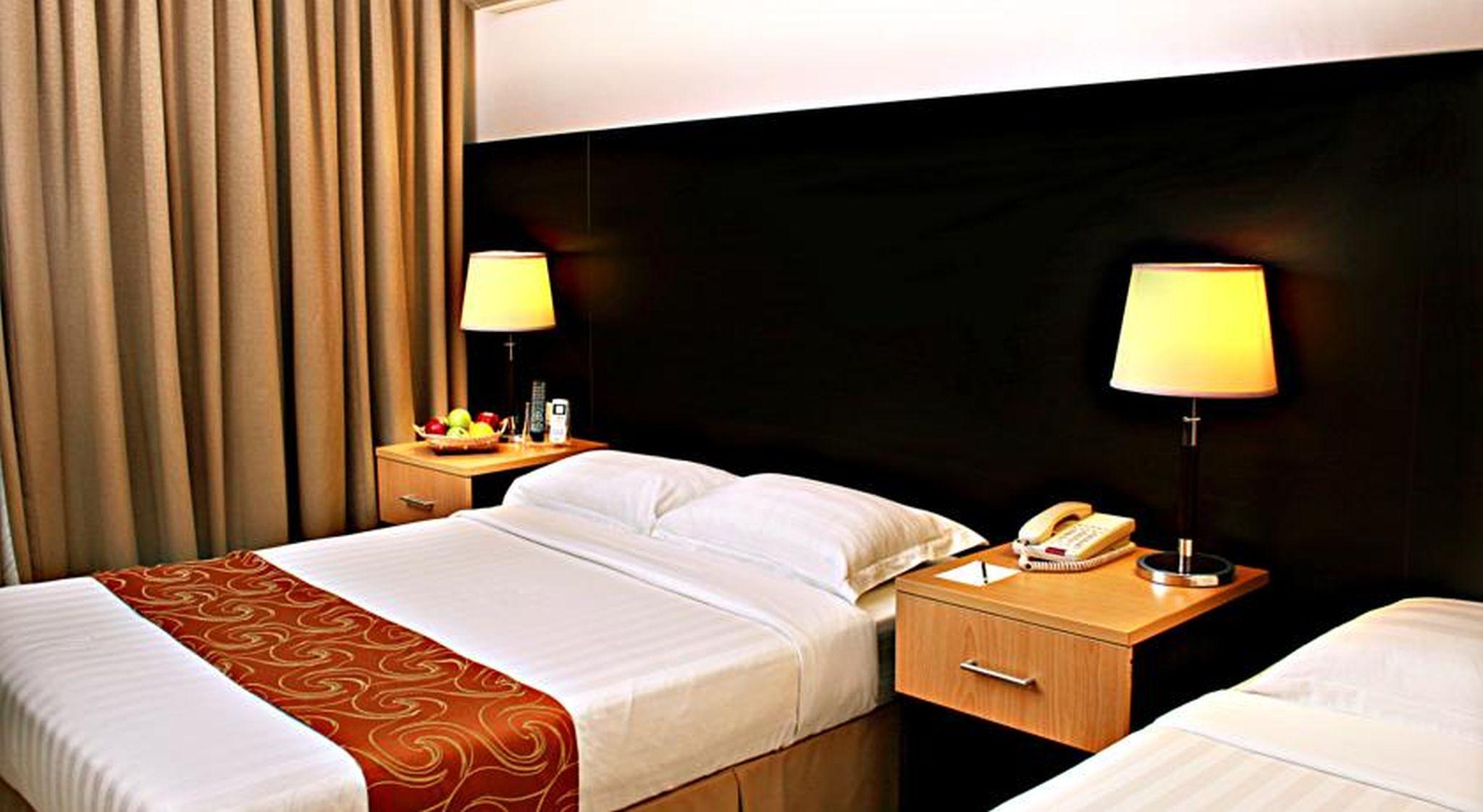 The Lake Hotel Tagaytay Tagaytay City Bagian luar foto