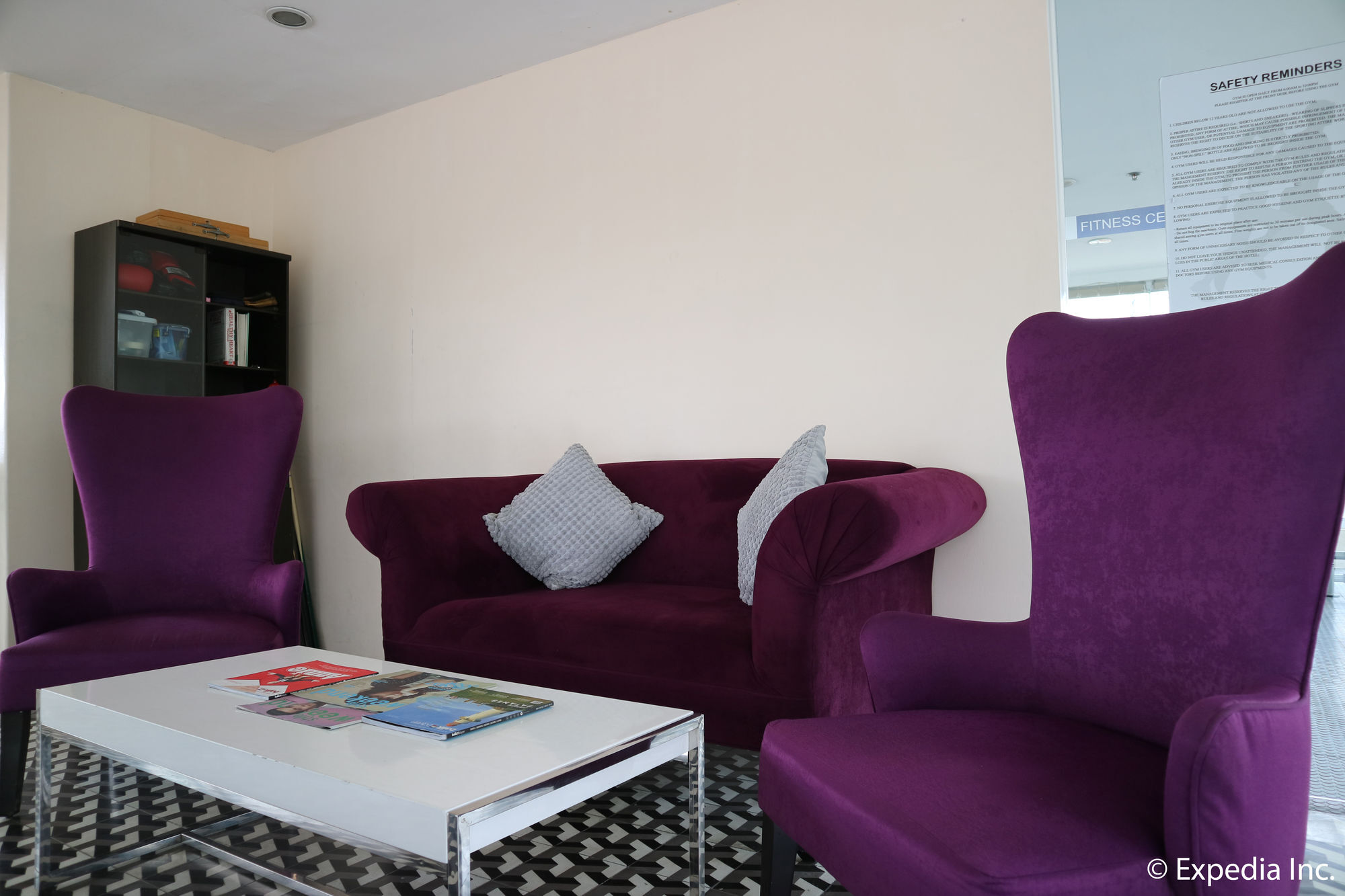 The Lake Hotel Tagaytay Tagaytay City Bagian luar foto