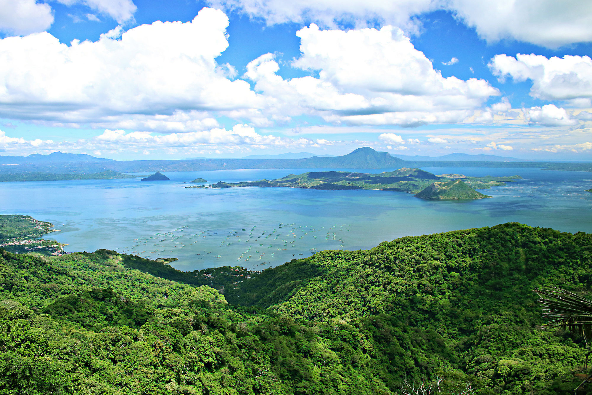 The Lake Hotel Tagaytay Tagaytay City Bagian luar foto